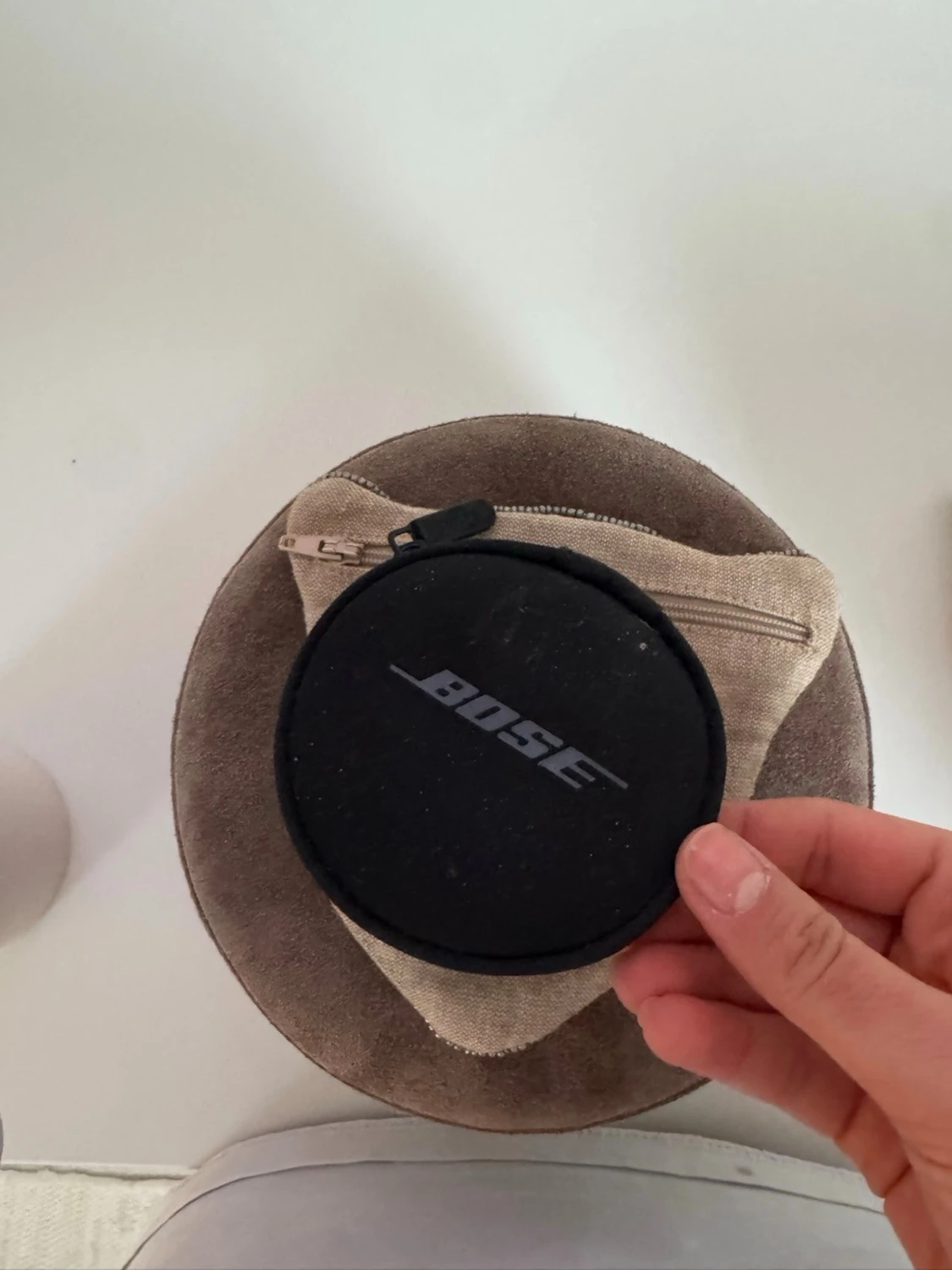 JBL svarta sporthörlurar in-ear - 2
