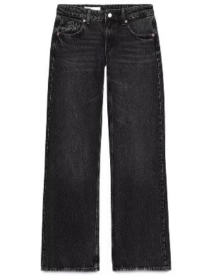 Zara jeans - Zara "JEANS trf wide leg låg midja" . Lågmidjade vida jeans🥰 jag är 172