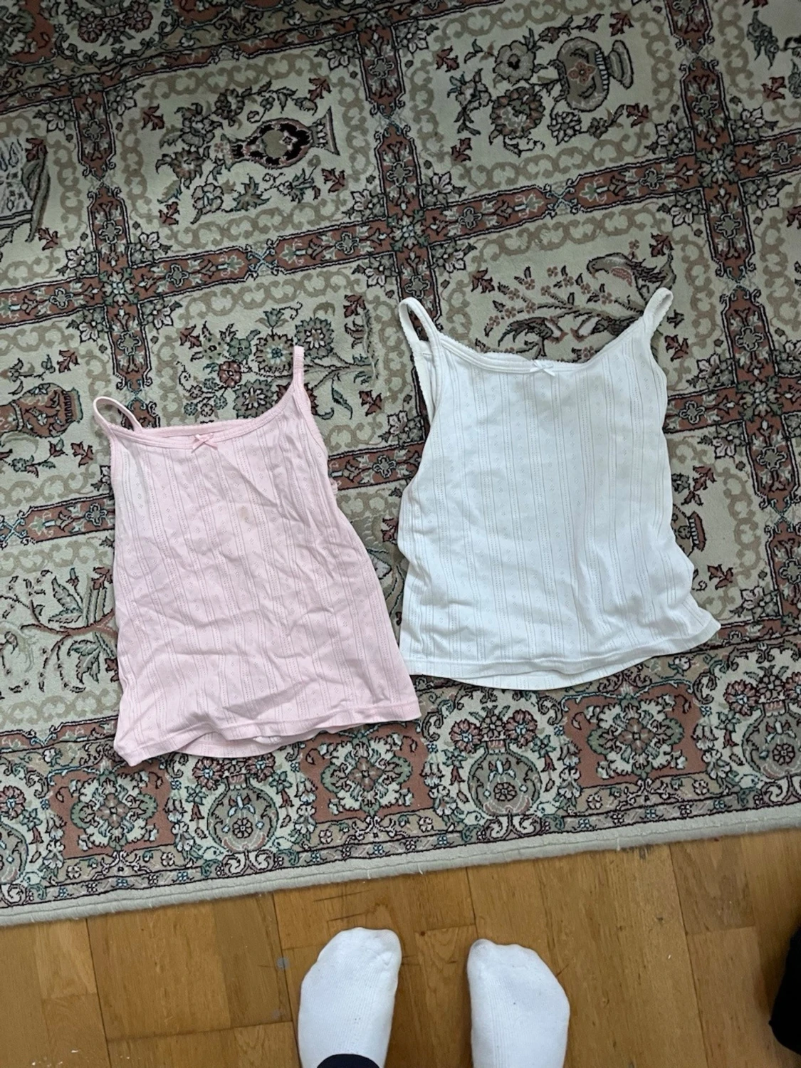 Vit ribbad croppad linnetopp - 2
