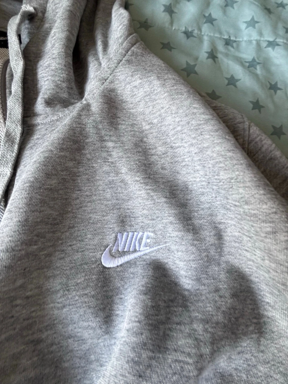 Grå zip-hoodie från Nike - 2