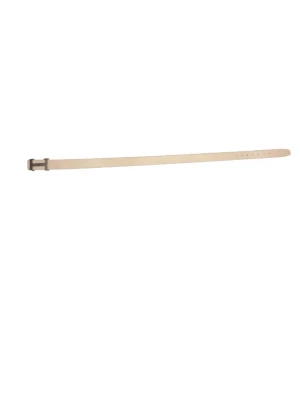 Vit H Bälte - Stilrent beige bälte i skinn med klassiskt metallspänne. Perfekt accessoar för att lyfta din outfit med en enkel och tidlös look. Justerbar längd med flera hål för bästa passform.