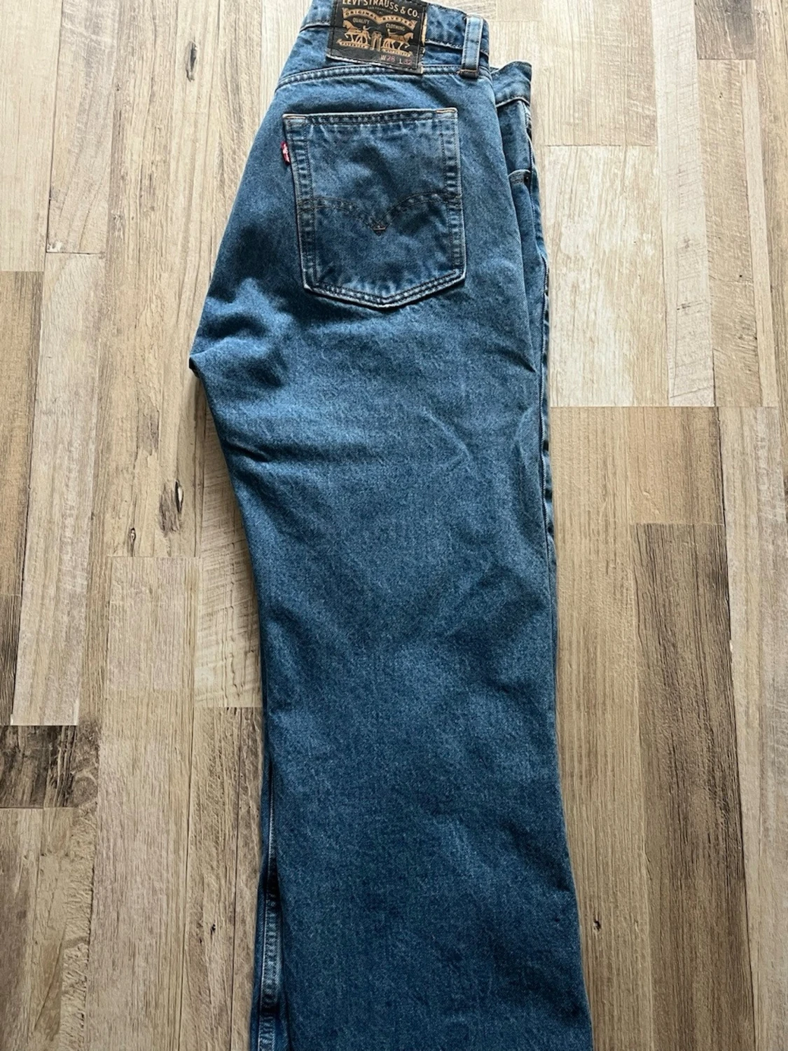 Levi's blå raka jeans