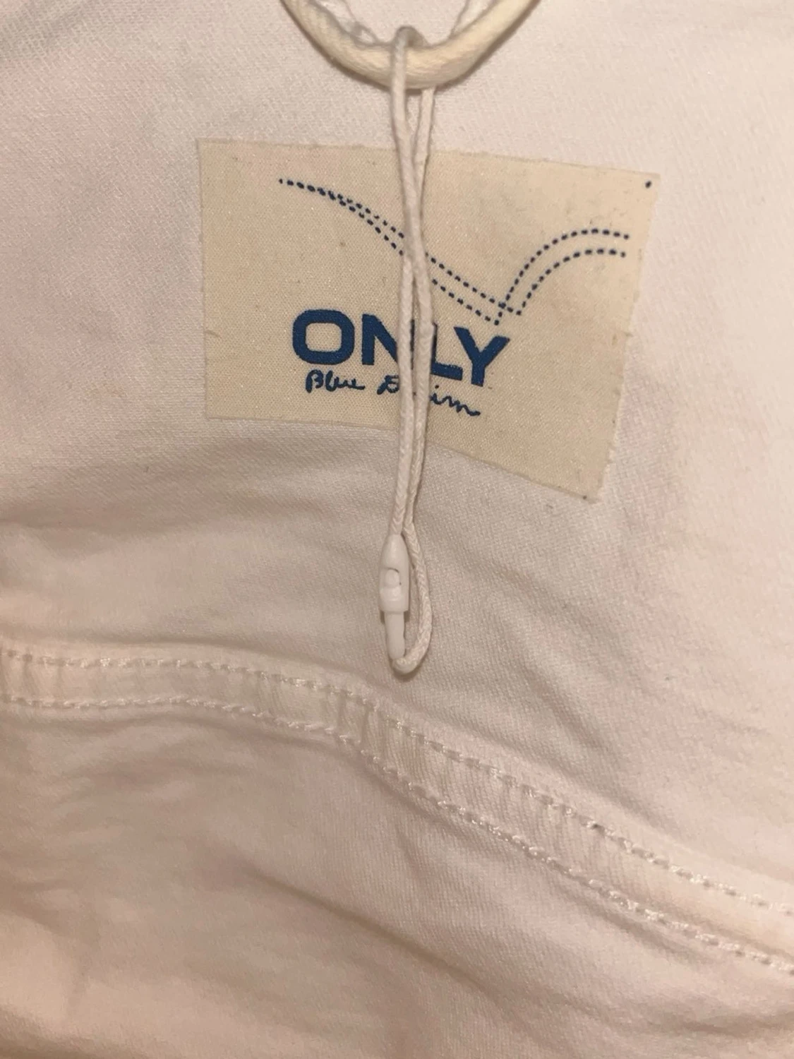 Vit jeansjacka från ONLY - 3