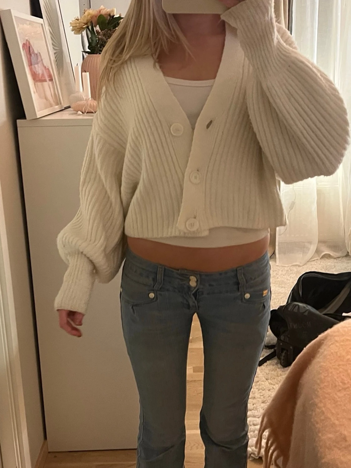 Vit ribbad cropped kofta - 1