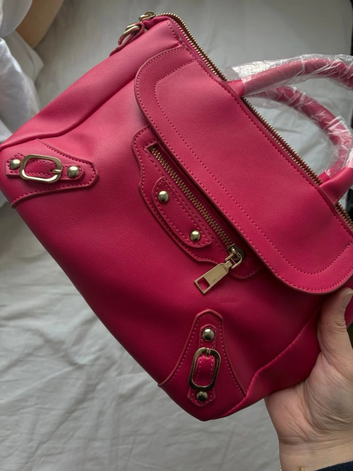 Rosa handväska / axelväska med guldfärgade detaljer - 2