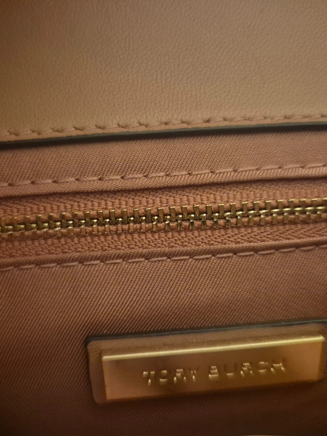 Rosa axelväska från Tory Burch - 6