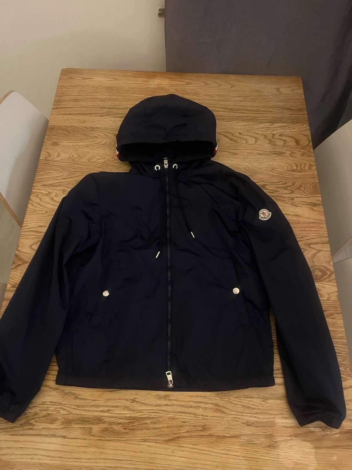 Mörkblå vindjacka från Moncler - 1