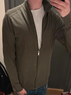 Snygg kofta  - Snygg kofta, storlek M. Inga defekter! 