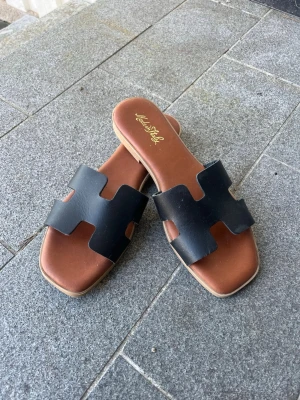 Svarta sandaler - Superfina och i topskick!! 