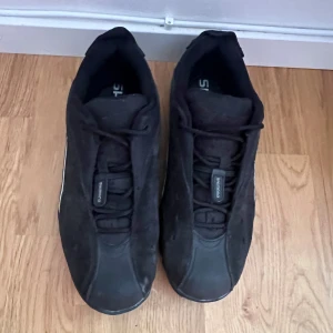 Shimano Speed Mountain Bike Skor - Modellen är SH-MT30, medium skick, priset är fast.