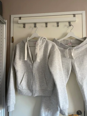 Mjukisset - Från gina young, oanvänt 