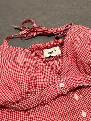 Hollister - Halterneck topp från Hollister ❤️