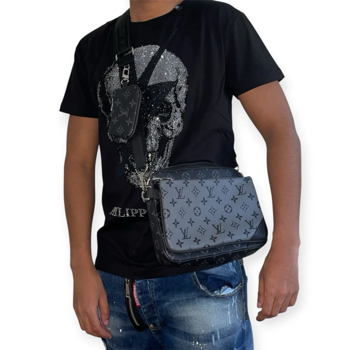 L.V Messenger Trio Bag