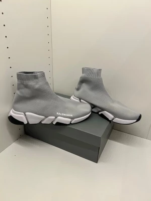 B skor - Eld skor och helt nya!