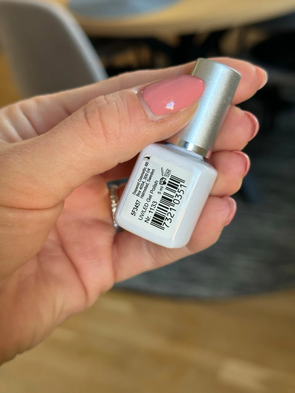 Depend GeliQ gråblått nagellack - 3