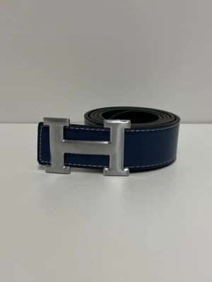 Herme's Bälte  - Helt nytt aldrig använd storlek 110