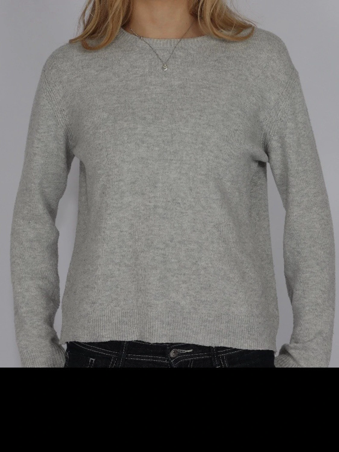 Ljusgrå stickad tröja i ullmix