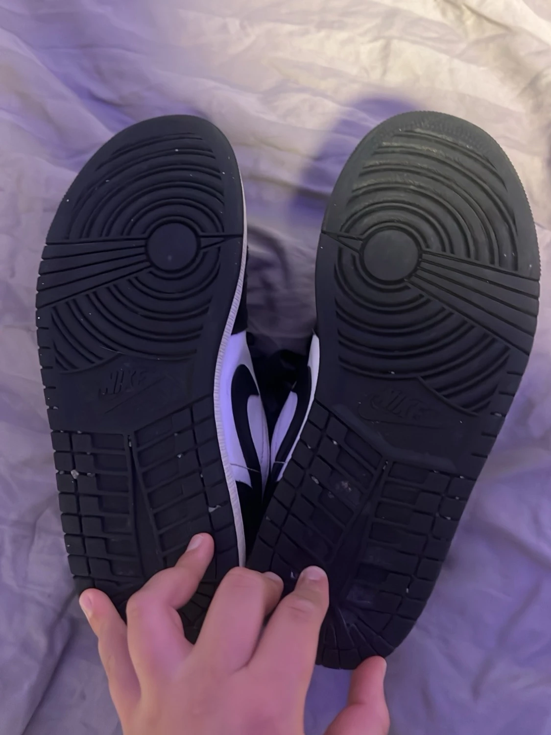 Svarta och vita Air Jordan 1 Low - 3