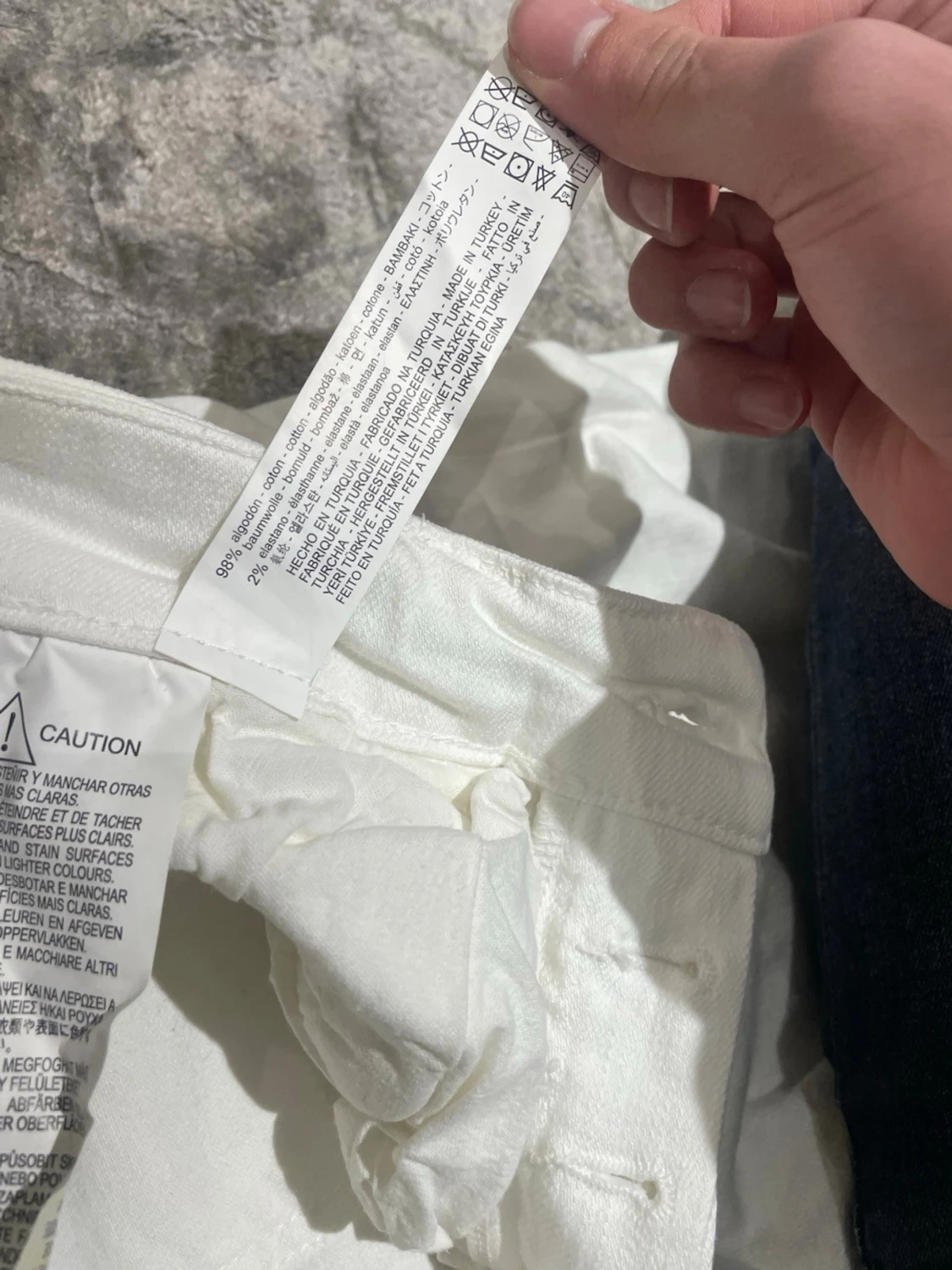 Vita ripped skinny jeans från Zara - 3