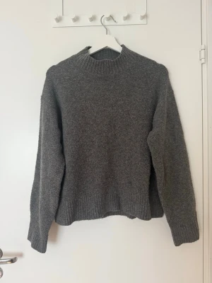 Stickad tröja - Stickad tröja från Uniqlo 🩷