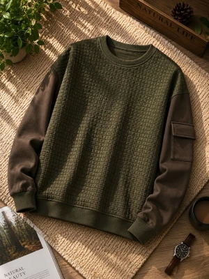 Svart Långärmad Tröja med Quiltad textur  - Storlek: L, Material: 100 % Polyester, utmärkt skick!