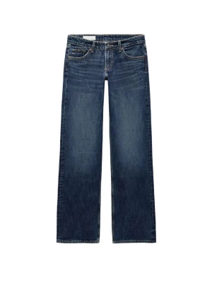 TRF wide leg Zara jeans💙 - Säljer dessa snygga populära Zara jeans🥰.de har låg midja och raka/baggy ben de är i den populära modellen TRF wide leg men denna färg går inte att köpa längre. De är använda fåtal gånger och har endast små små slitningar i byxbenet. ( kan skicka bilder på det)  skriv till mig vid fler frågor💙💙
