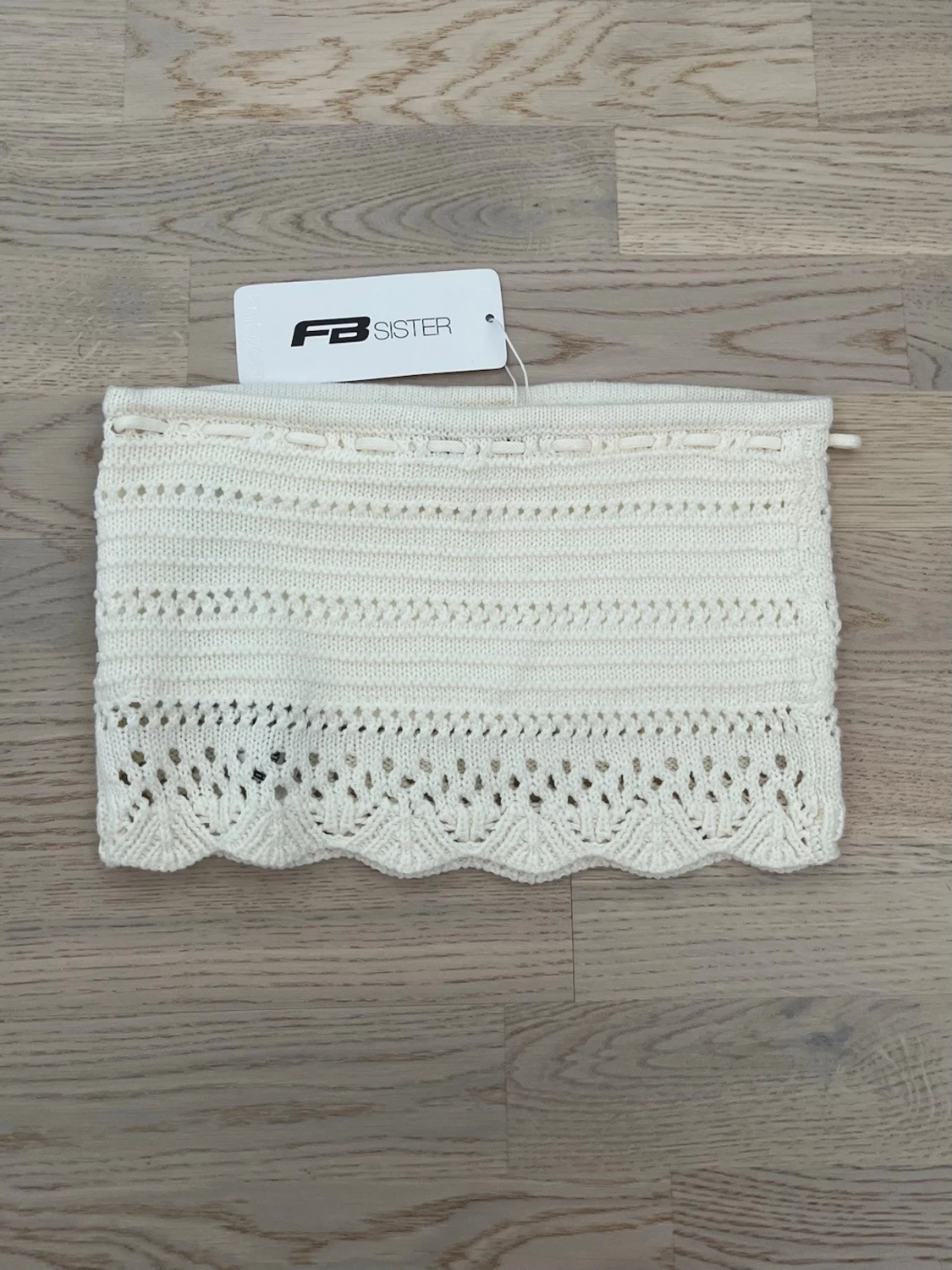 FB sister knitwear topp, vit/beige, S - ny med prislapp - 1