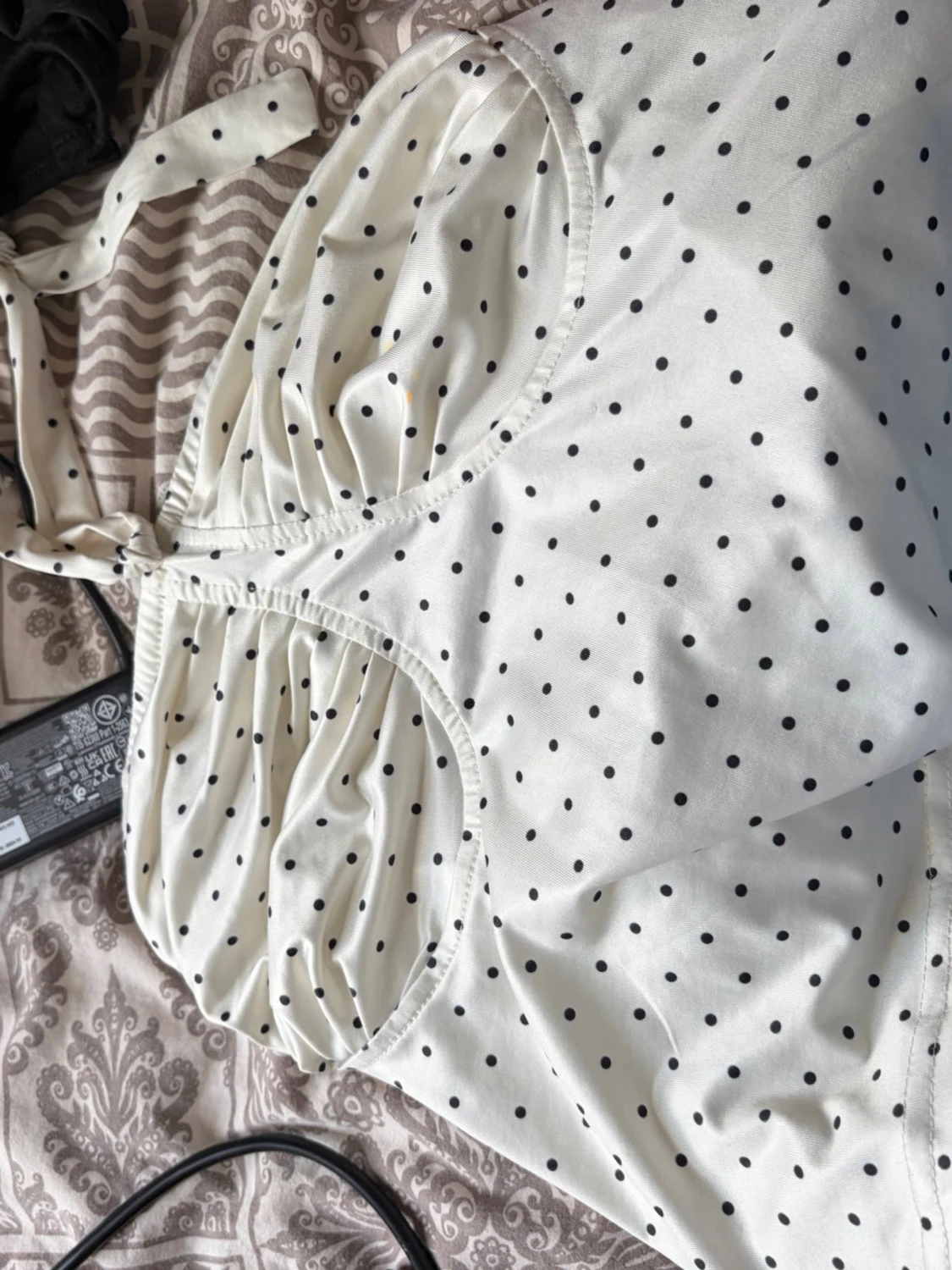 Vit prickig halterneck topp - 1