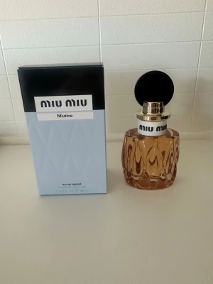 Miu Miu ’Miutine’ - Miu Miu ’Miutine’ 50ml (Som ny, ca 99% kvar). 