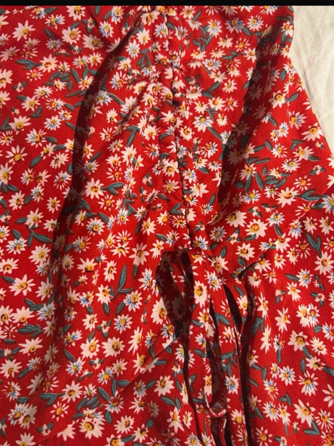 Röd blommig kjol  - 1