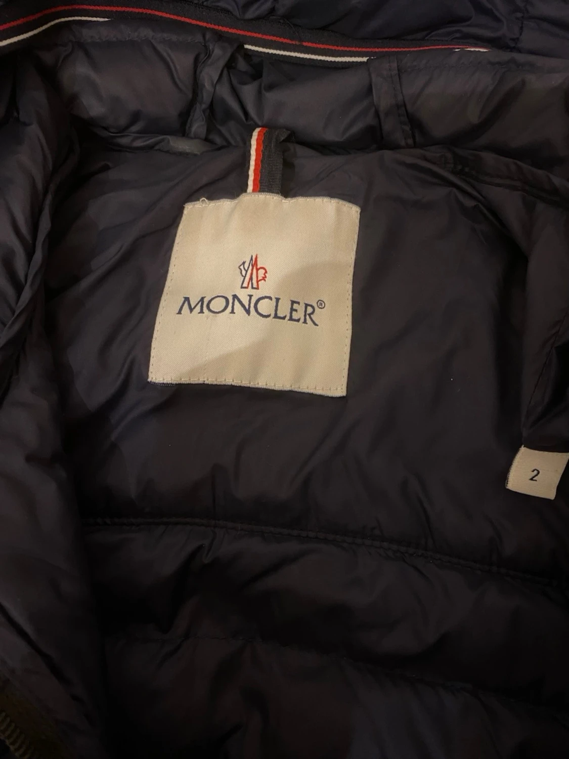 Mörkblå dunjacka från Moncler - 1