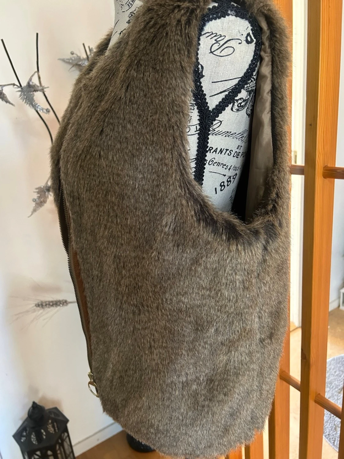 Päls väst  - 1