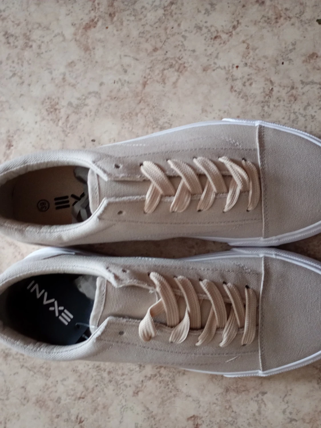 Damskor Beige canvas sneakers från EXANI stl 39 