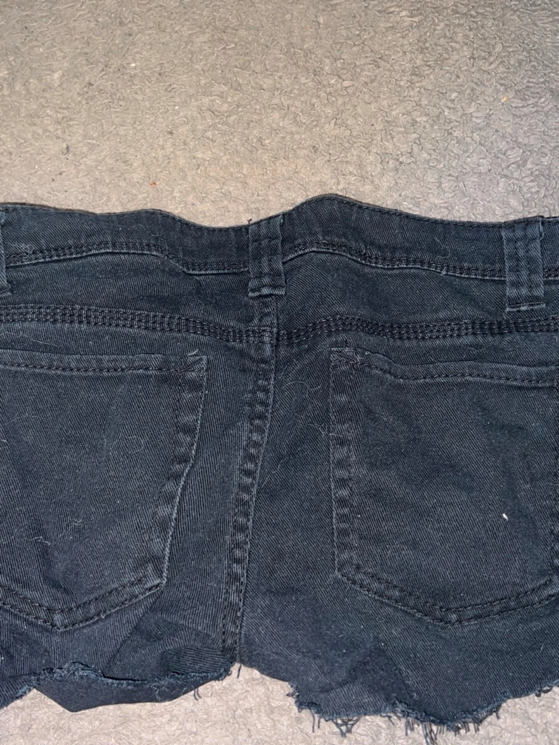 Svarta jeansshorts från Ashley Max