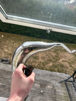 Turbokit rör med shorty dämpare  - Tk rör med shorty finns lite skit vid början av röret men syns knappt 