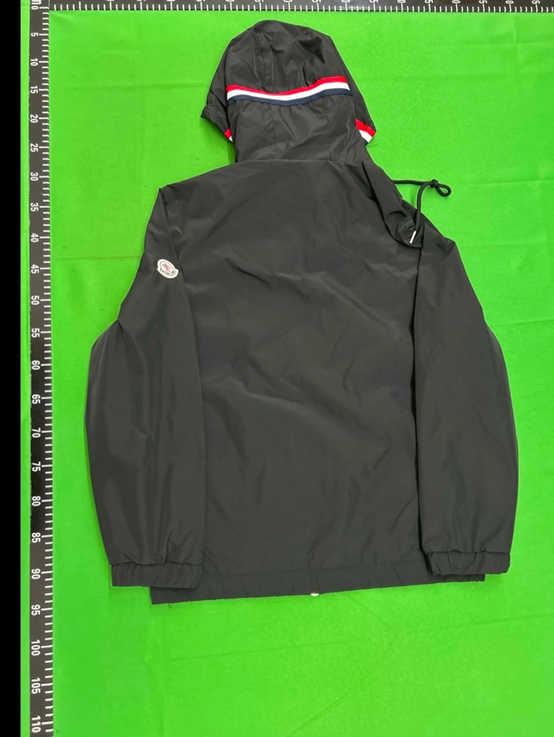 Svart vindjacka från Moncler - 1