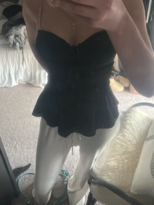 Fest topp - Jätte gullig fest topp, använd 2 gånger, i storlek s💓