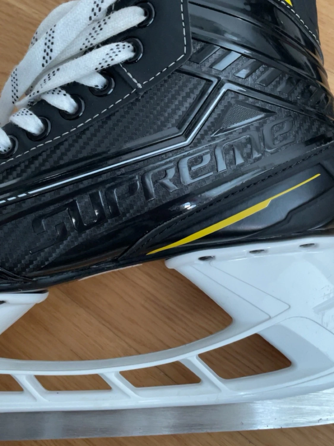 Bauer Supreme M1 hockeyskridskor - 2