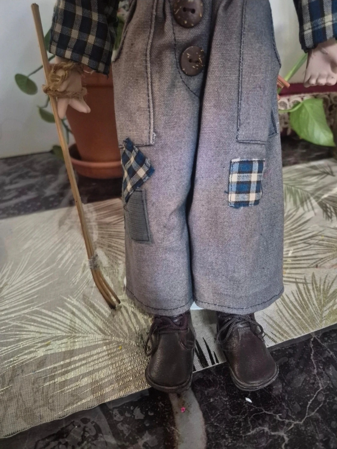 Vintage GEPPEDDO Porslin Vit Bondepojke Blå Ögon m. Glasögon Docka Storlek 45 cm - 4