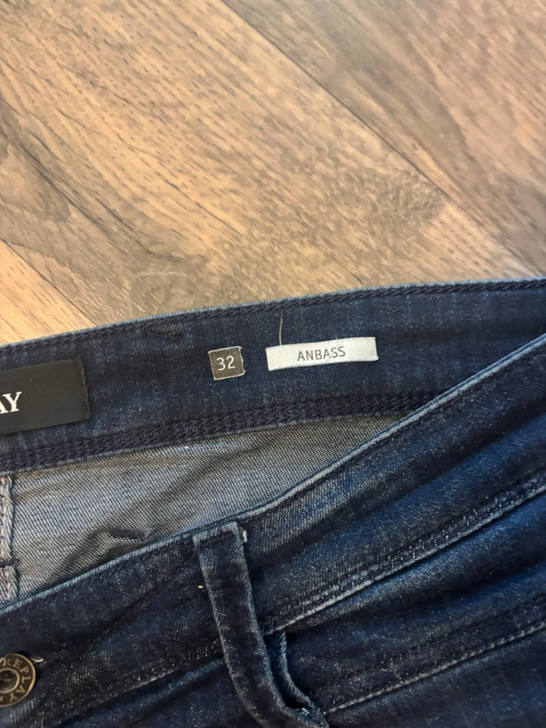 Mörkblå slim fit jeans Replay