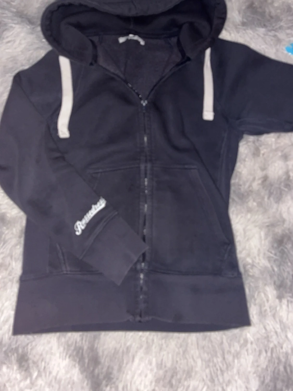 Mörkblå zip hoodie  - 5