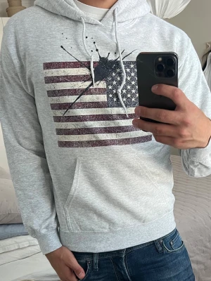 Concrete ink hoodie  - Nytt skick 