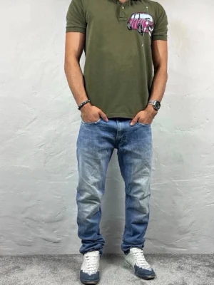 Replay jeans  - Ett par riktigt snygga jeans från Replay i storlek W31 L30 i modellen Bronny