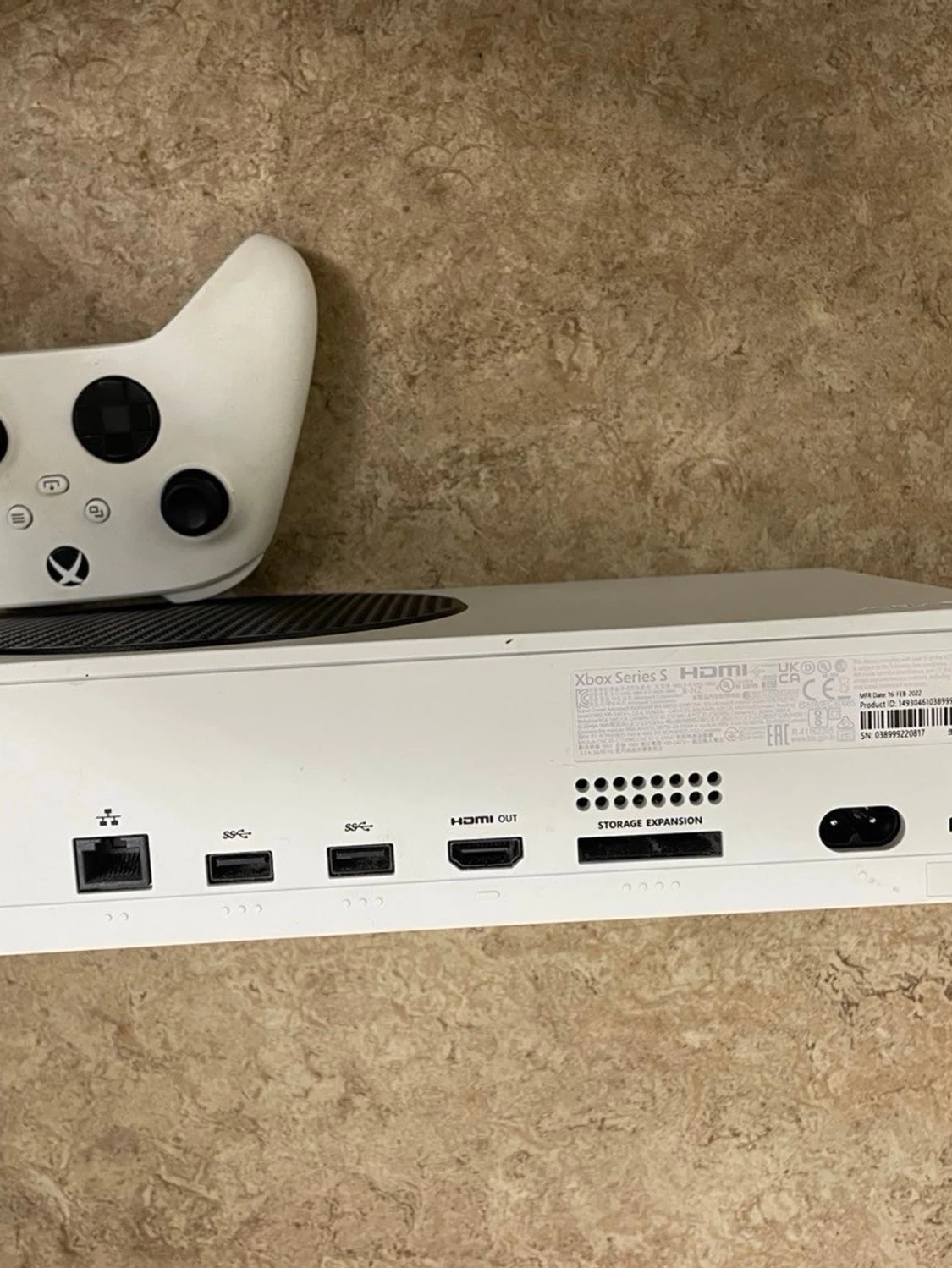 Xbox Series S med vit handkontroll - 4