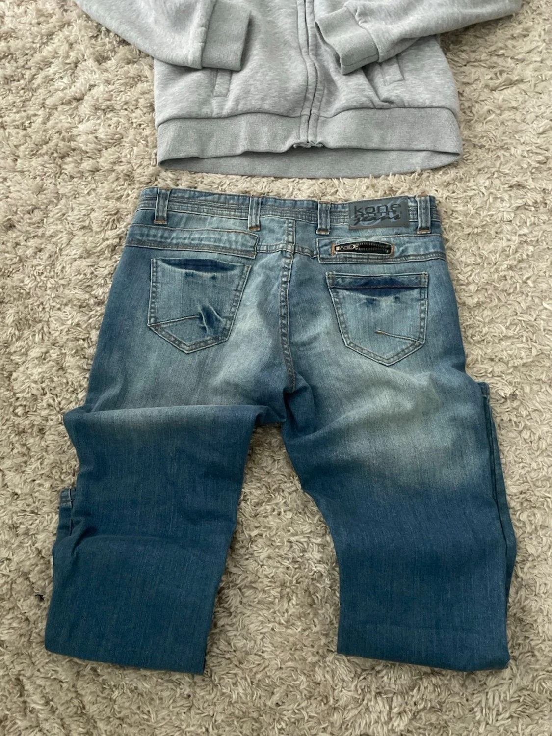 Blå slitna jeans med raka ben - 6