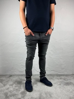Replay jeans  - Ett par riktigt snygga jeans från Replay i storlek W33 L34 i modellen max 