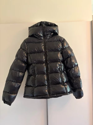 Vinterjacka Everest minya - Vinterjacka från Everest modell minya, nypris 1300kr