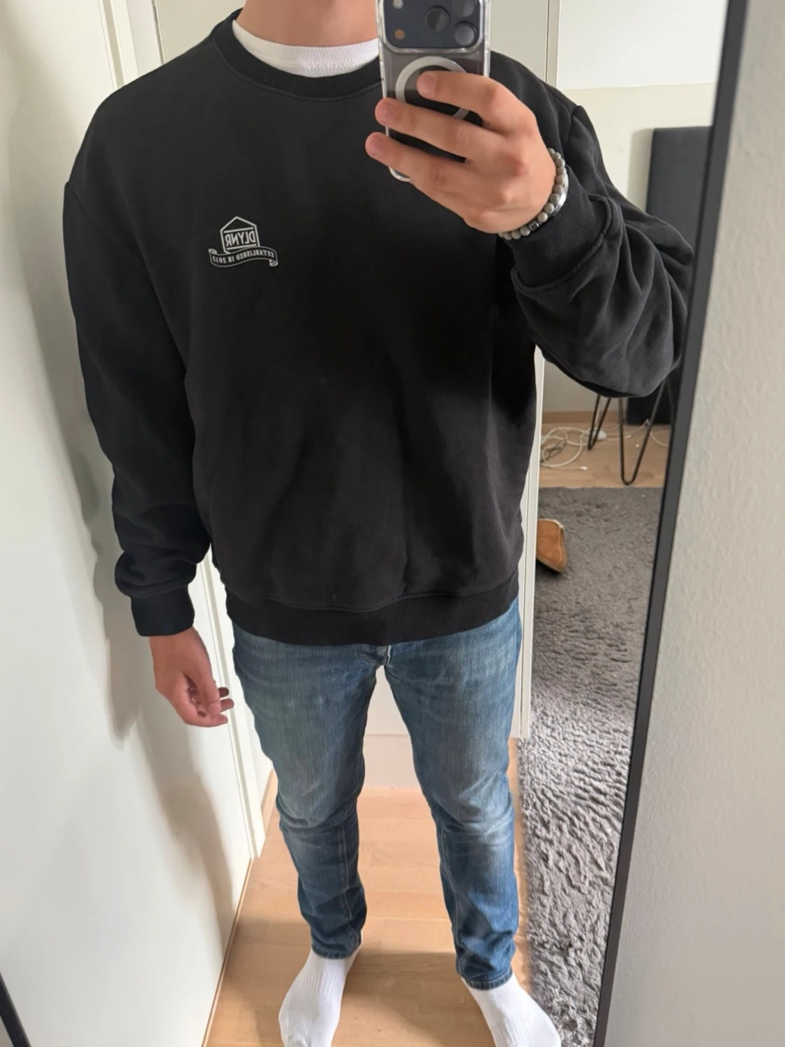 Svart sweatshirt från DOLLY NOIRE - 1