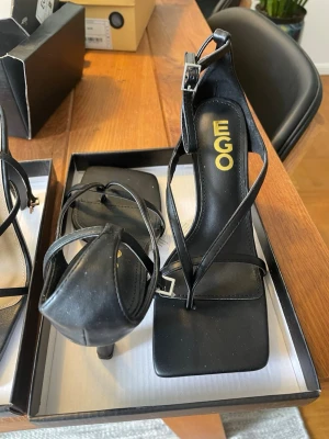 EGO shoes uk  - Helt nya , aldrig använt .