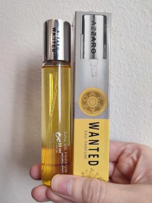 Azzaro Wanted - Azzaro Wanted Perfume. 33ml bottle. New! Some colorloss on the cap. A great all year around fragrance. Textbortfall på korken.